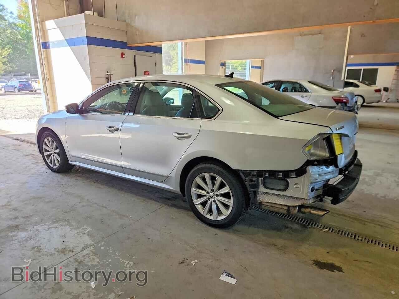2013 VOLKSWAGEN PASSAT - VIN: 1VWCH7A35DC070795 - Фото 2