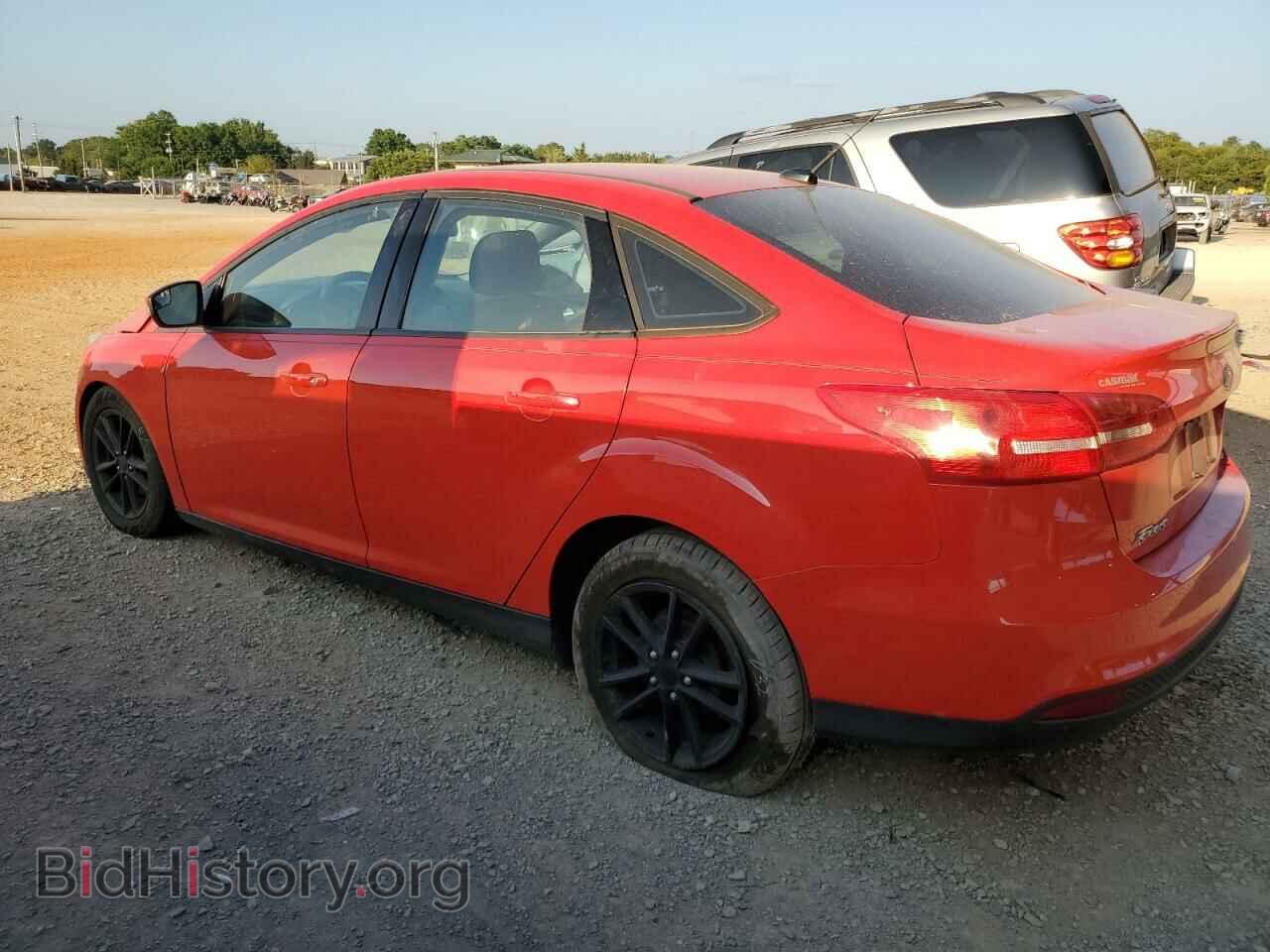 2016 FORD FOCUS - VIN: 1FADP3F2XGL282931 - Фото 2