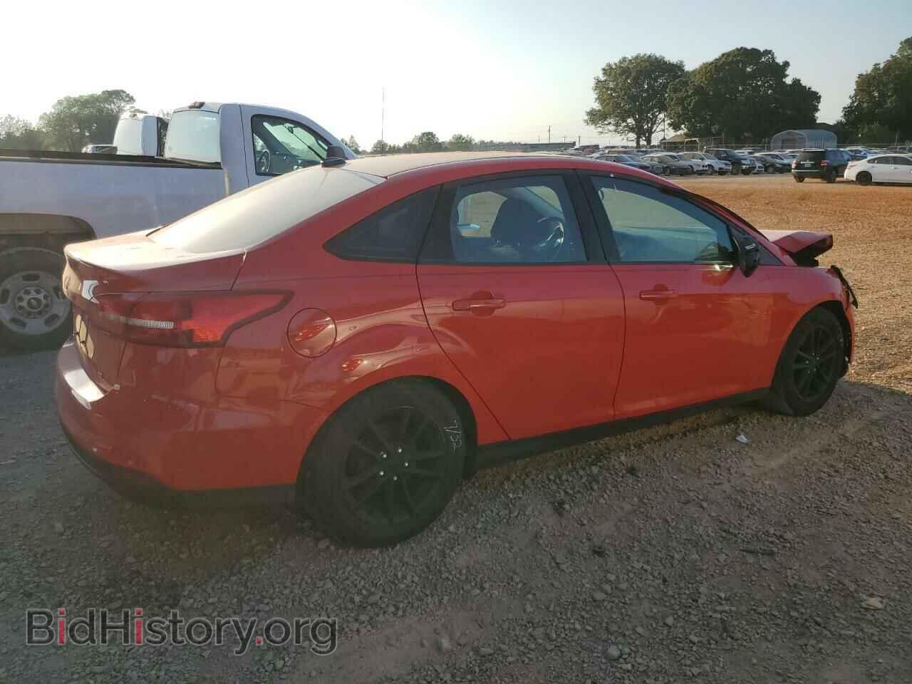 2016 FORD FOCUS - VIN: 1FADP3F2XGL282931 - Фото 3