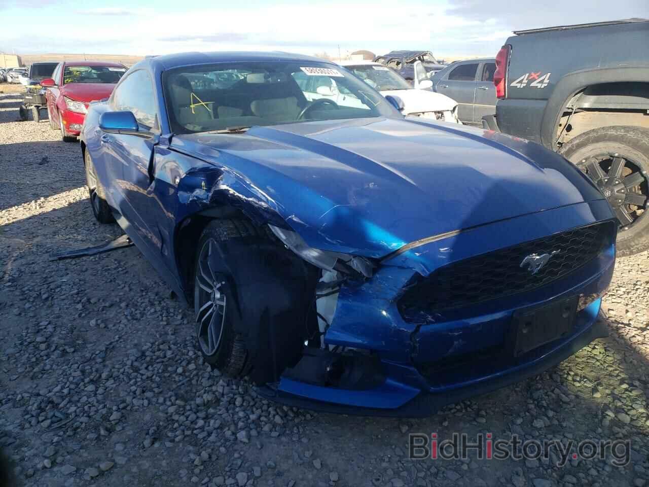 Photo 1FA6P8TH9H5323392 - FORD MUSTANG 2017