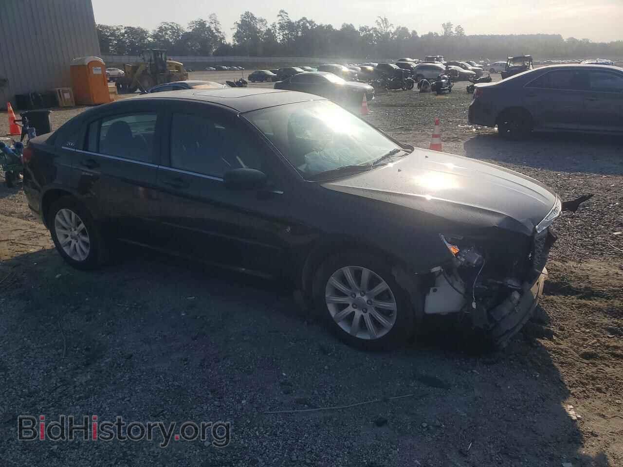2013 CHRYSLER 200 - VIN: 1C3CCBBB5DN678898 - Фото 4