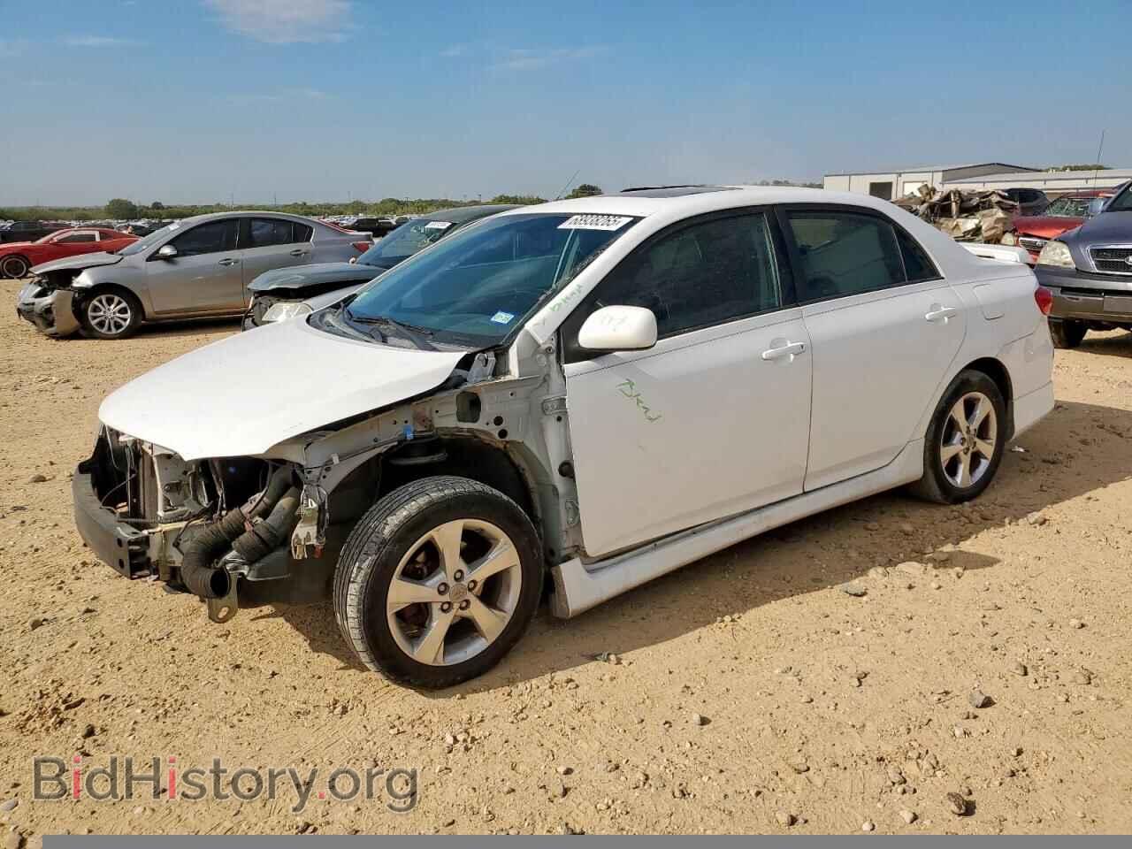 Photo 2T1BU4EE6BC690175 - TOYOTA COROLLA 2011