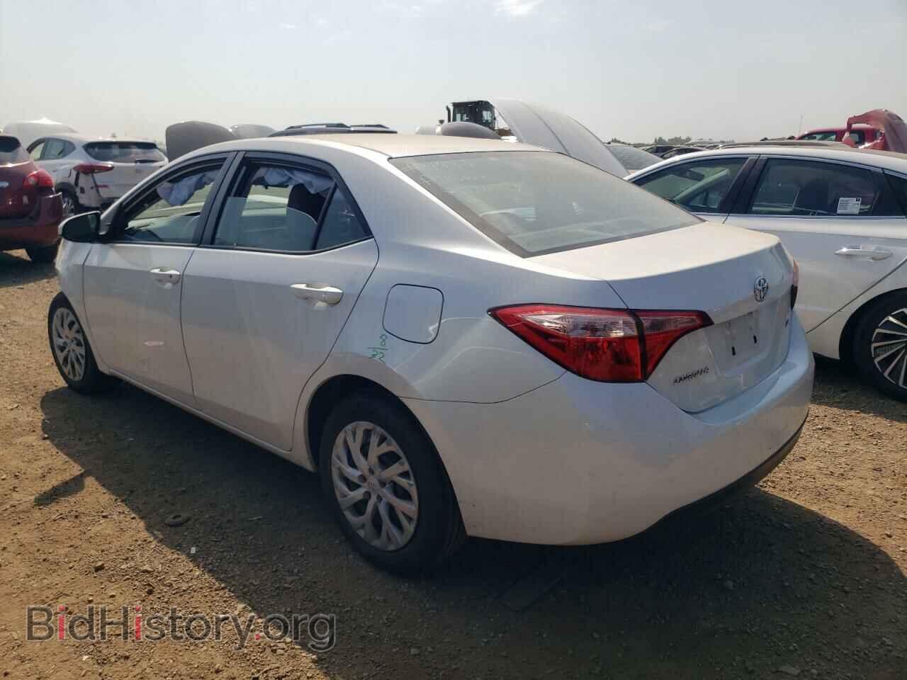 2017 TOYOTA COROLLA - VIN: 5YFBURHE4HP698213 - Фото 2