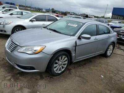 2013 Chrysler 200 200 Tourin, серебристый — VIN 1C3CCBBB3DN513772, Copart