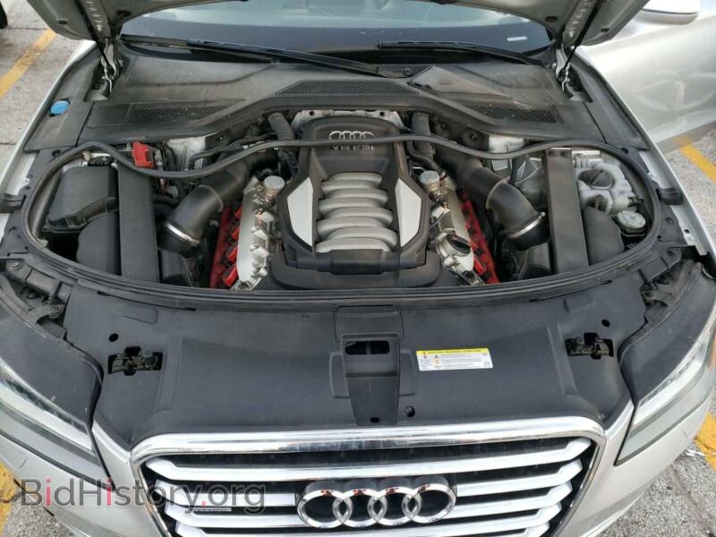 2012 Audi A8 (VIN WAURVAFD3CN021079) — фото 11 из 12