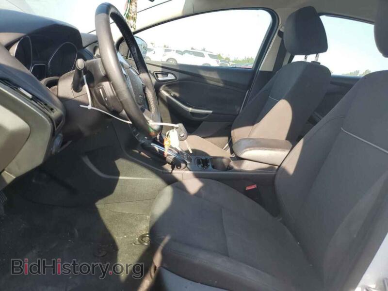 2012 Ford FOCUS (VIN 1FAHP3M21CL479727) — photo 7 of 12