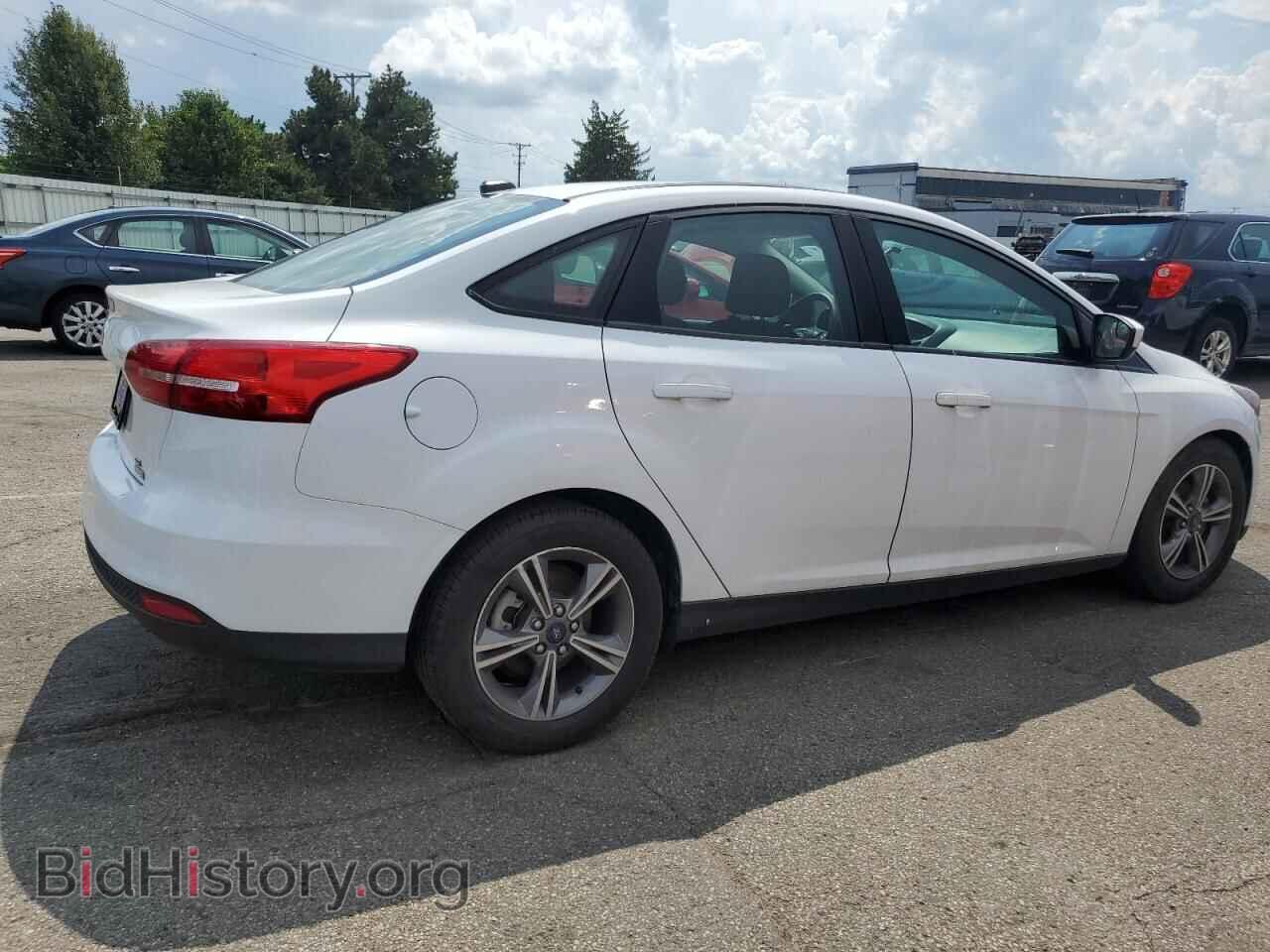 2018 FORD FOCUS - VIN: 1FADP3FE5JL257209 - Фото 3