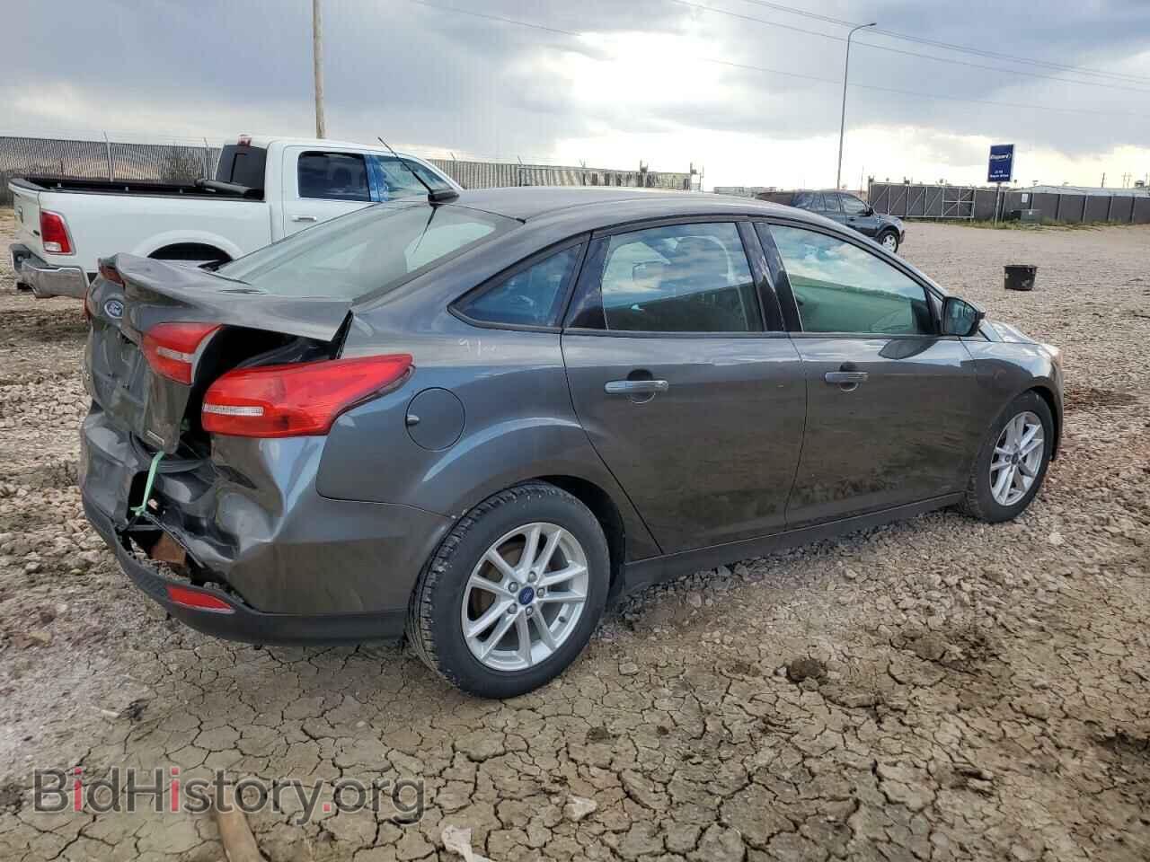 2016 FORD FOCUS - VIN: 1FADP3F2XGL351942 - Фото 3