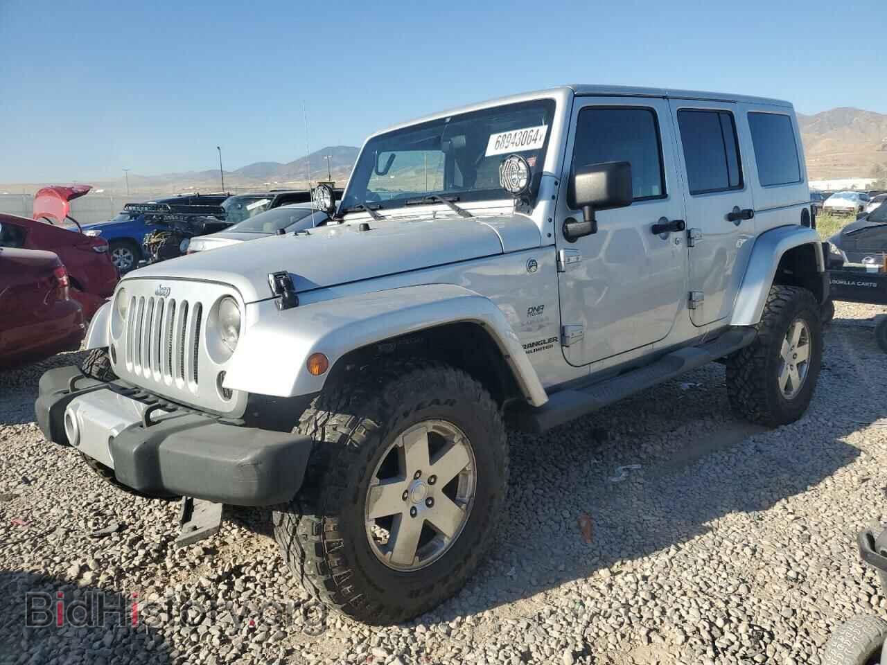 Photo 1J4HA5H13BL549097 - JEEP WRANGLER 2011