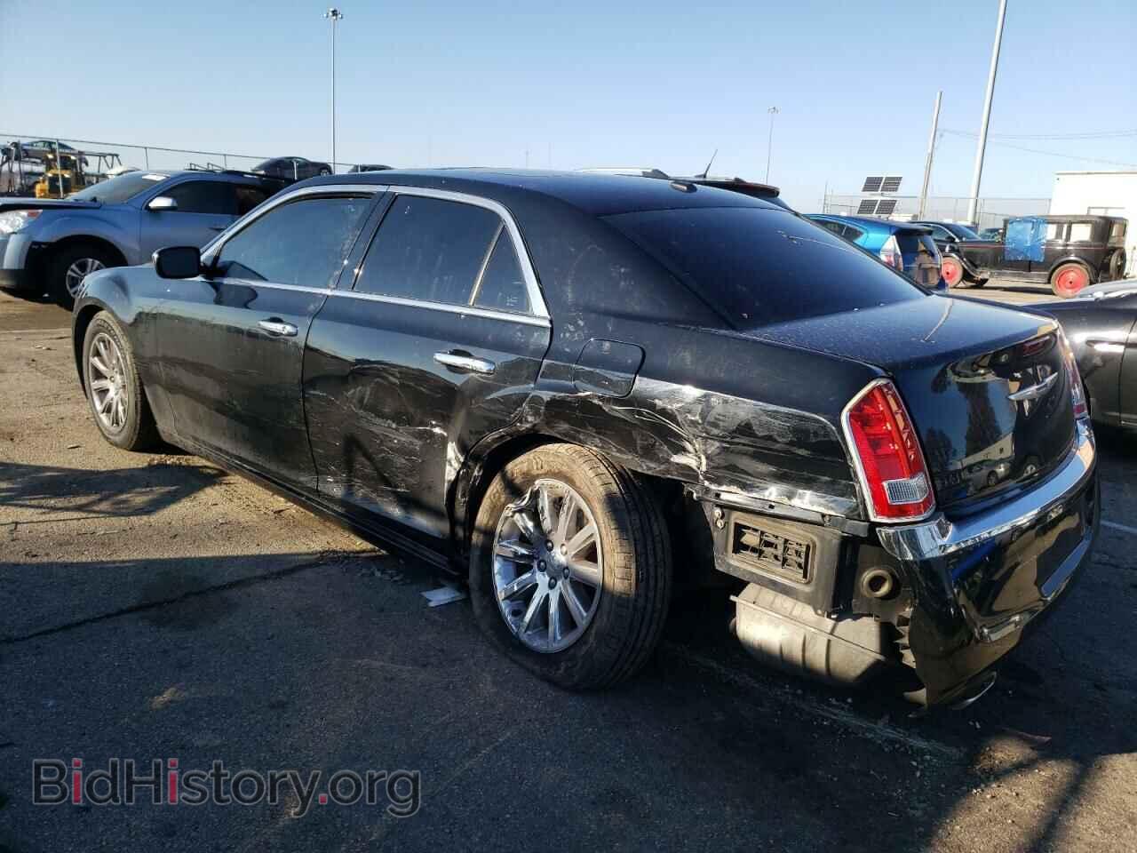 2012 CHRYSLER 300 - VIN: 2C3CCACG2CH279197 - Фото 2