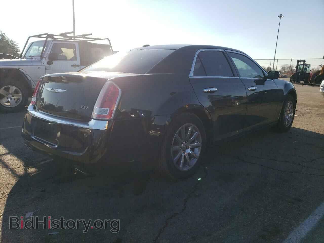 2012 CHRYSLER 300 - VIN: 2C3CCACG2CH279197 - Фото 3