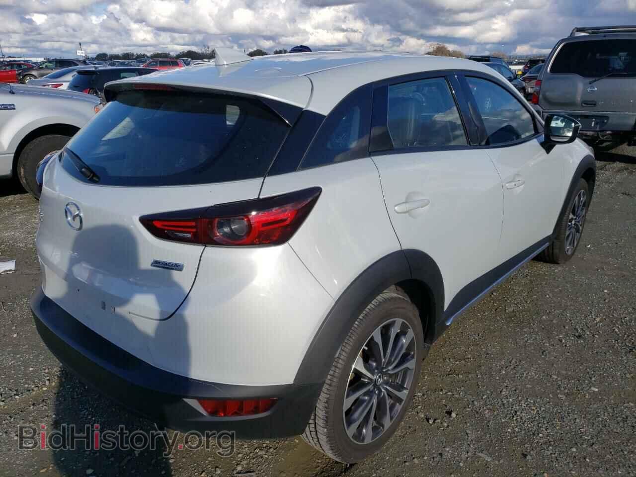 2019 MAZDA CX-3 - VIN: JM1DKFD71K0444917 - Фото 4