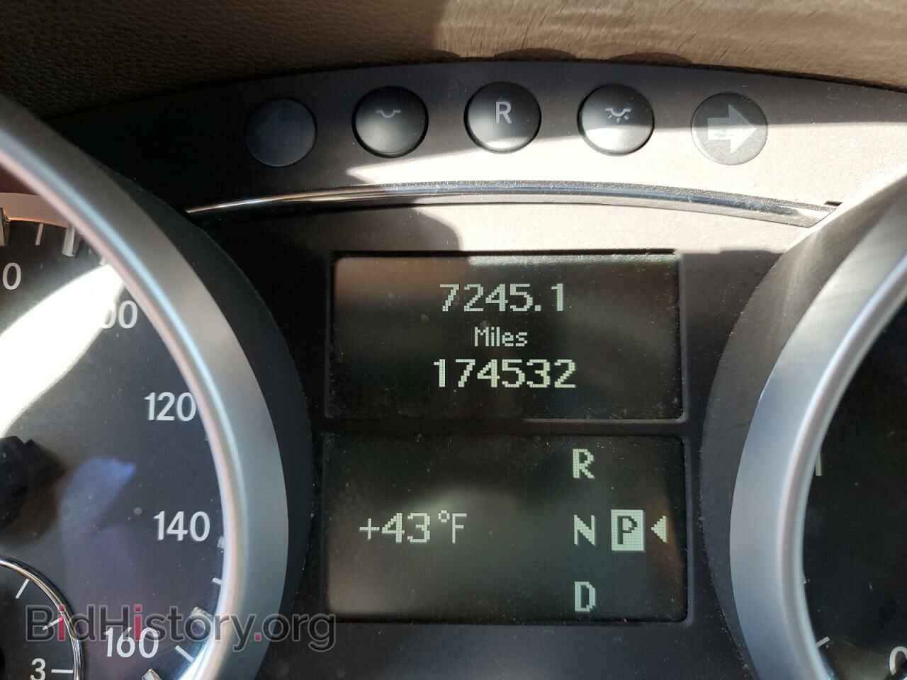 2011 MERCEDES-BENZ GL-CLASS - VIN: 4JGBF2FE2BA754225 - Фото 9