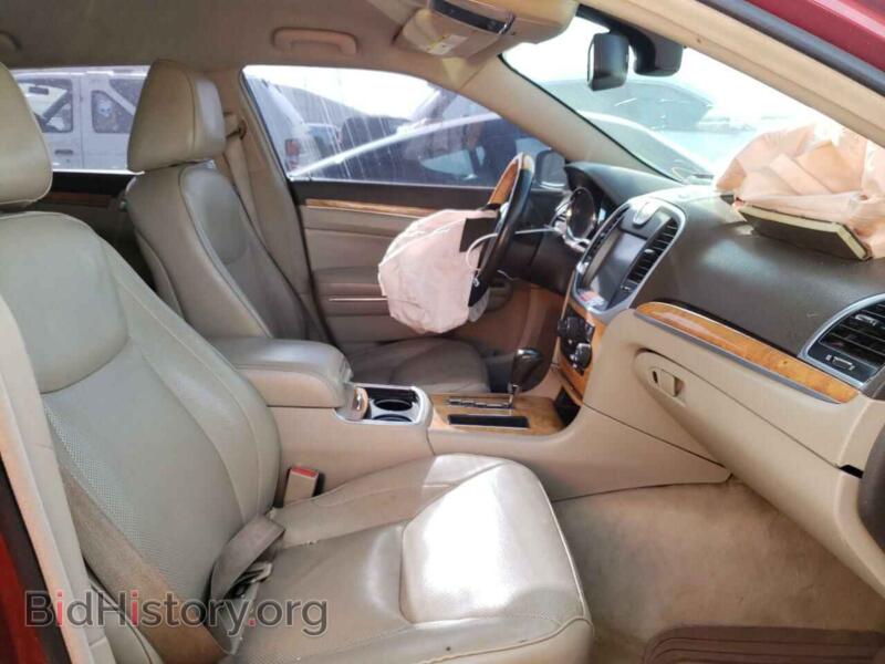 2012 Chrysler 300 (VIN 2C3CCAKT6CH188917) — фото 5 из 10