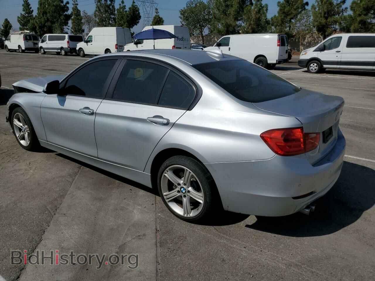 2015 BMW 3 SERIES - VIN: WBA3A5C55FF608193 - Фото 2