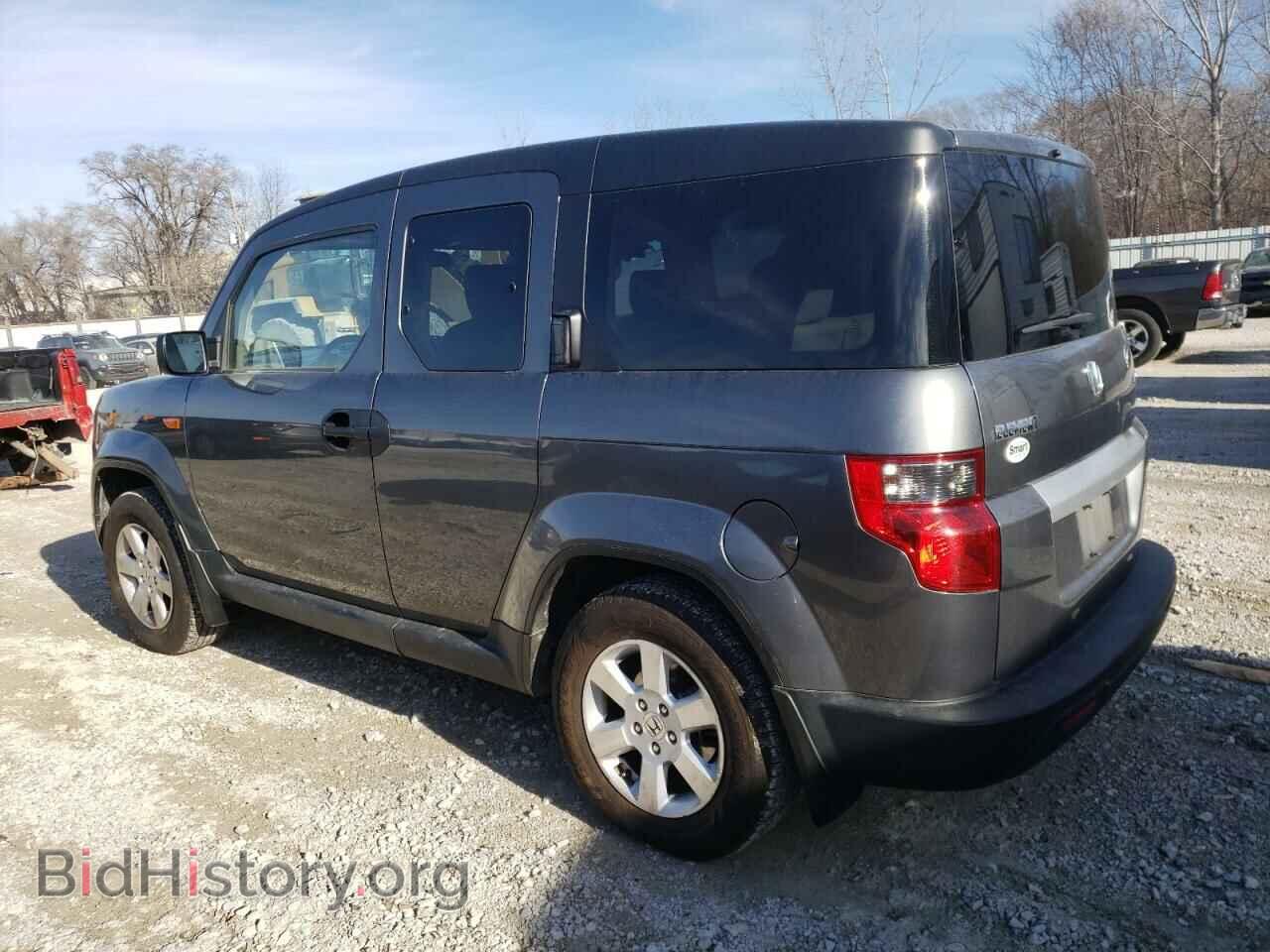 2011 HONDA ELEMENT - VIN: 5J6YH2H74BL001592 - Photo 2