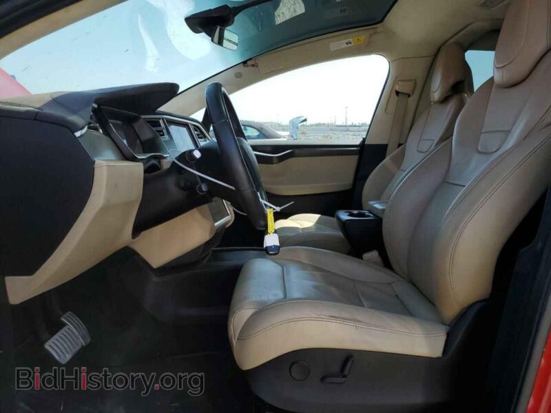 2017 Tesla MODEL X (VIN 5YJXCBE28HF054493) — photo 7 of 14