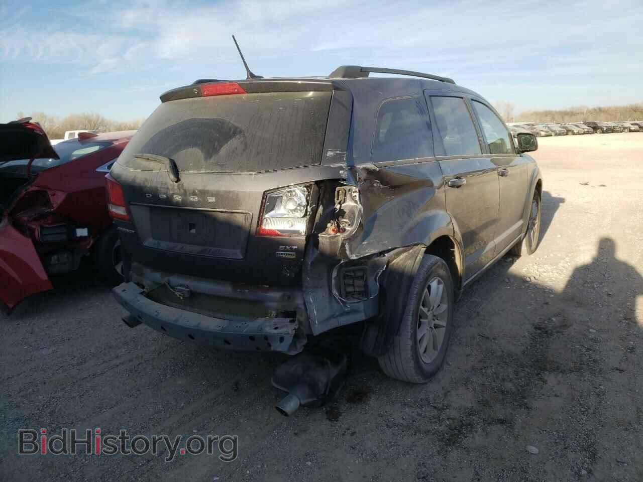 2016 DODGE JOURNEY - VIN: 3C4PDCBG8GT209949 - Фото 4