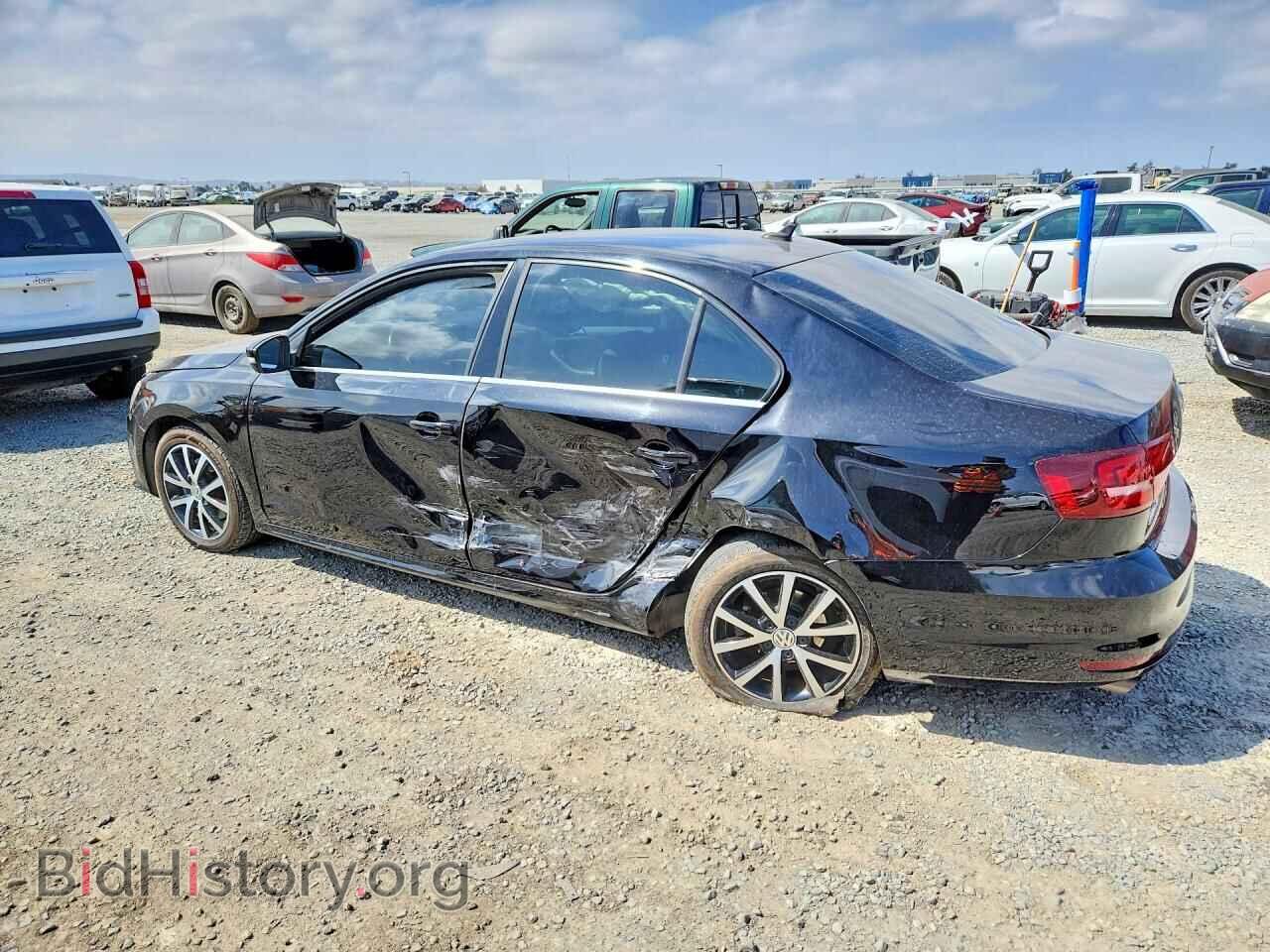 2017 VOLKSWAGEN JETTA - VIN: 3VWDB7AJ2HM209175 - Фото 2