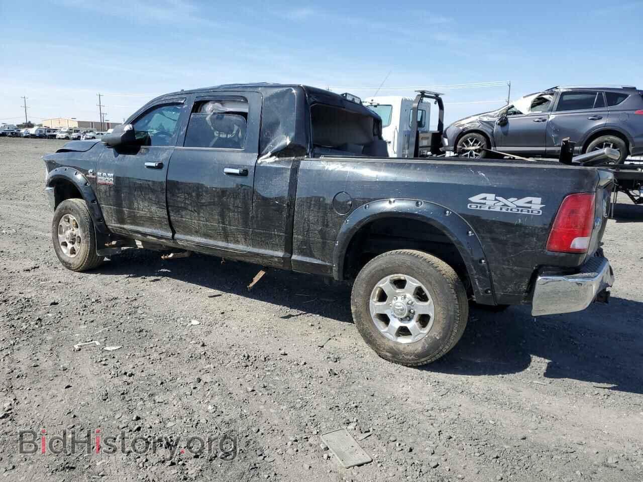 2018 RAM All Models - VIN: 3C6UR5ML7JG411893 - Photo 2