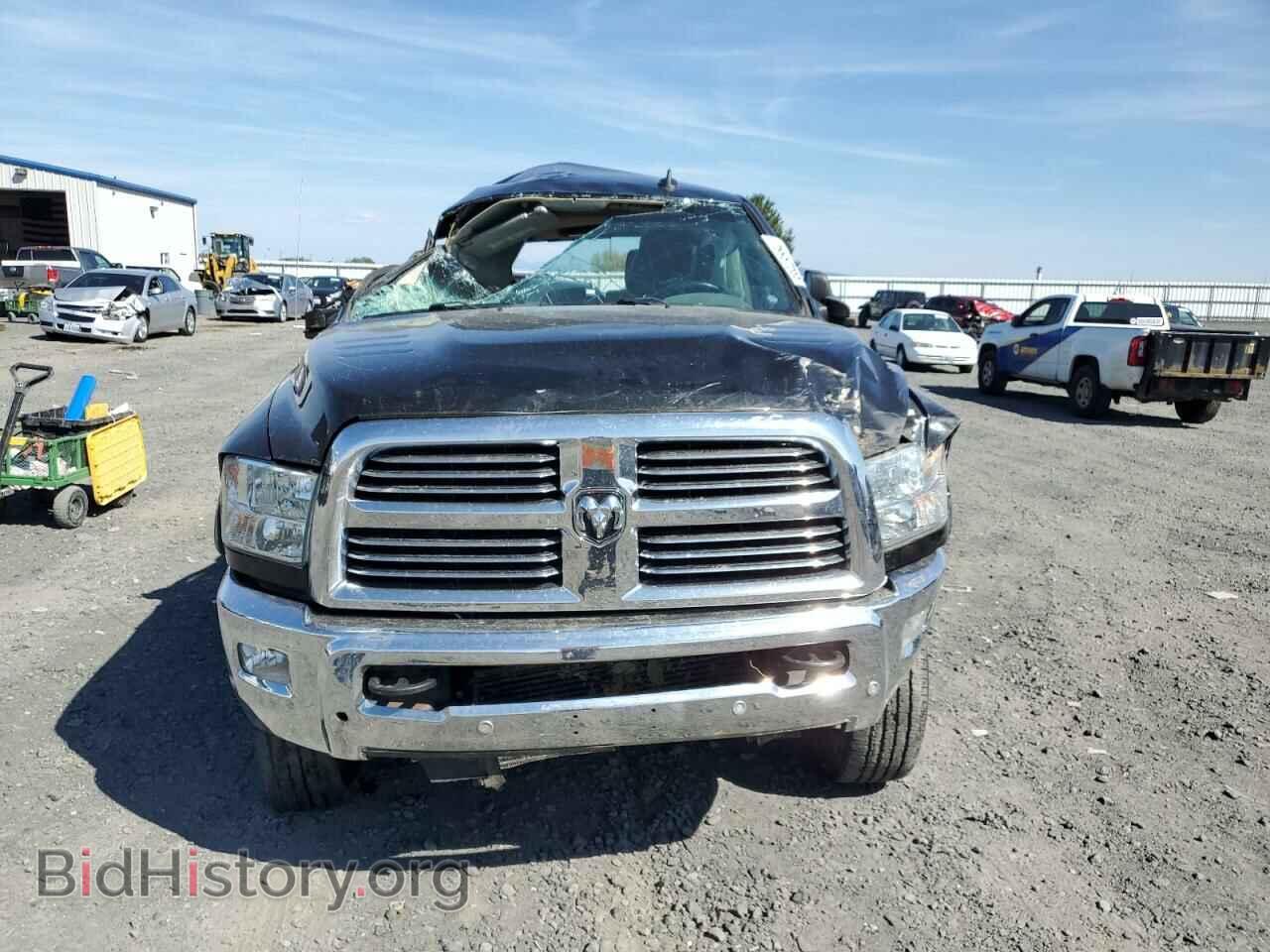2018 RAM All Models - VIN: 3C6UR5ML7JG411893 - Photo 5