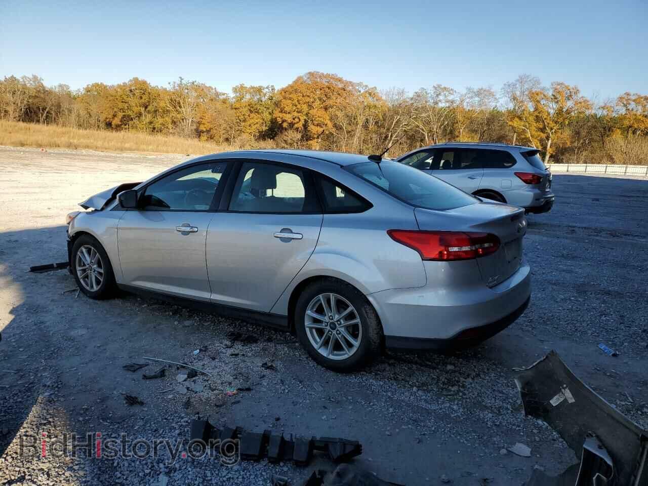 2016 FORD FOCUS - VIN: 1FADP3F2XGL266325 - Фото 2