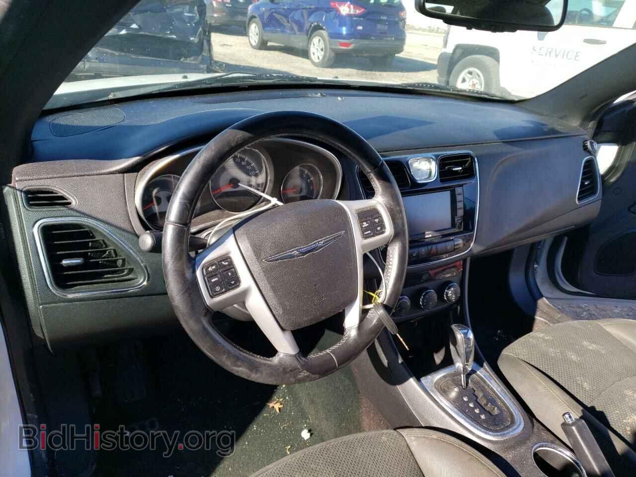 2011 CHRYSLER 200 - VIN: 1C3BC2EG2BN611210 - Фото 8