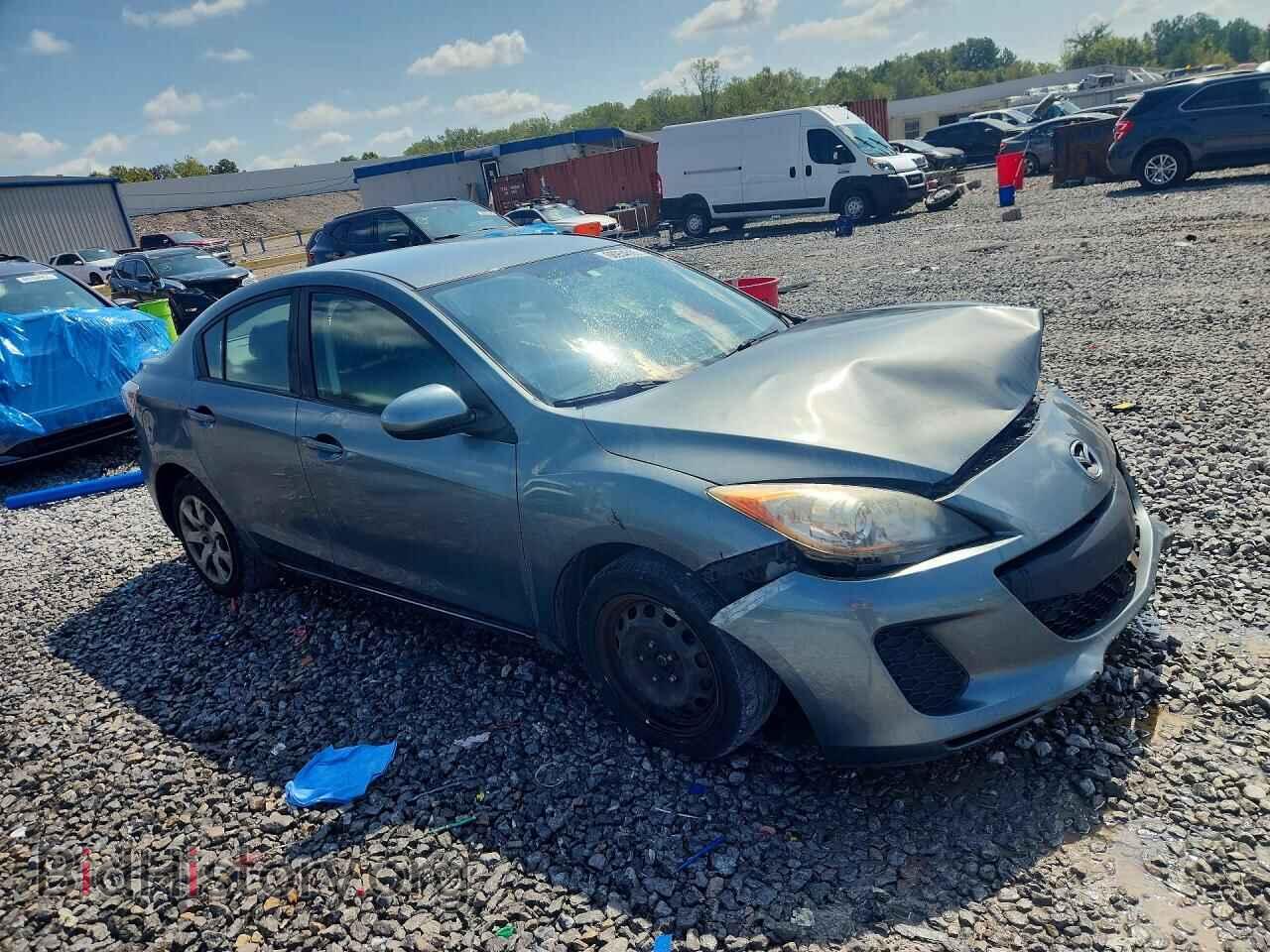 2013 MAZDA 3 - VIN: JM1BL1TF8D1810773 - Photo 4