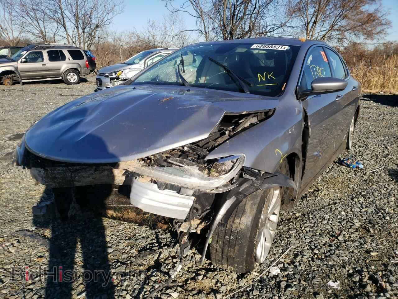 2015 CHRYSLER 200 - VIN: 1C3CCCAB8FN700211 - Фото 2
