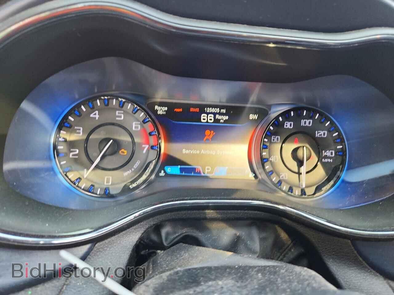 2016 CHRYSLER 200 - VIN: 1C3CCCBB1GN161611 - Photo 9