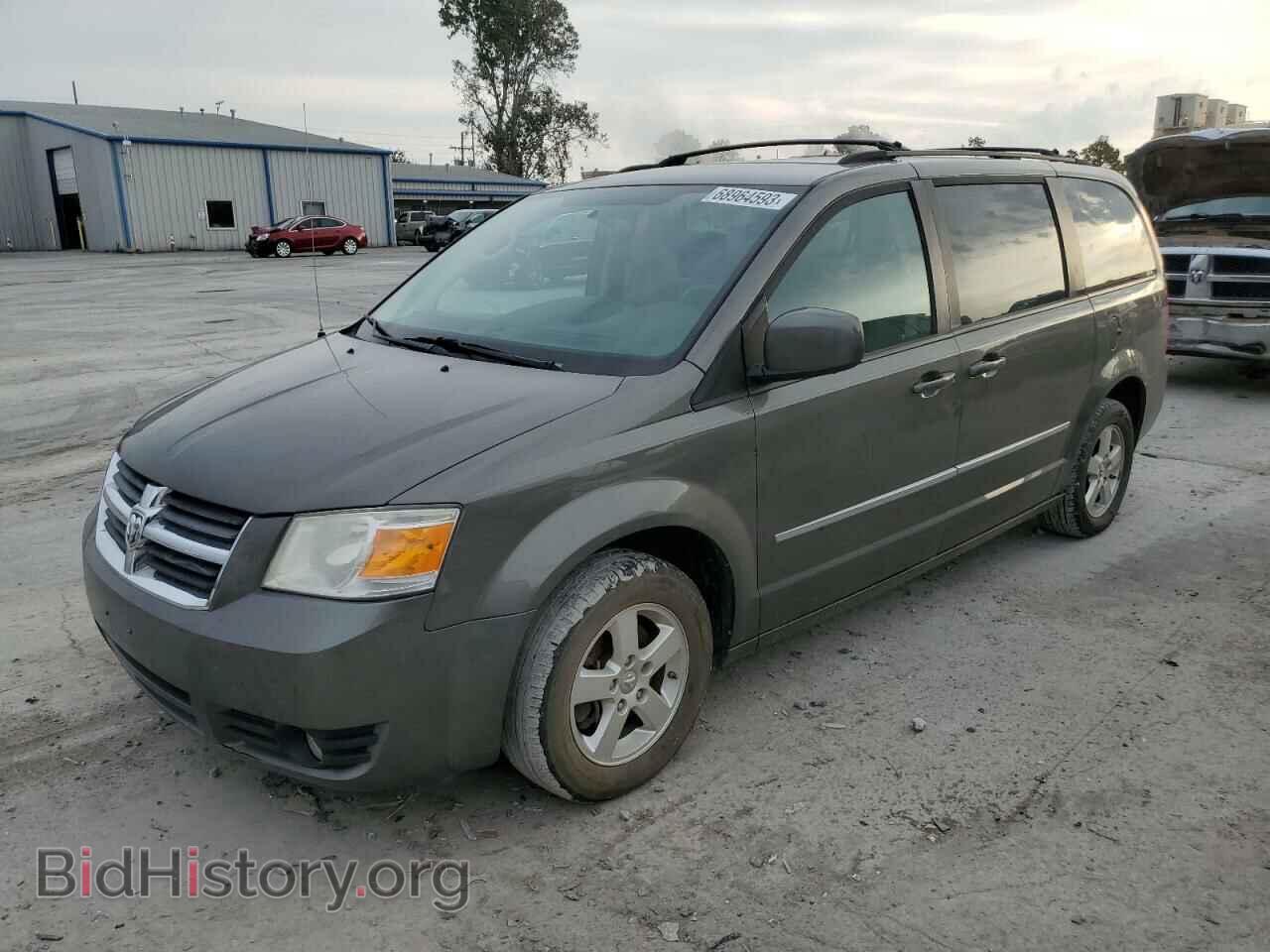 Photo 2D4RN5D12AR378906 - DODGE CARAVAN 2010