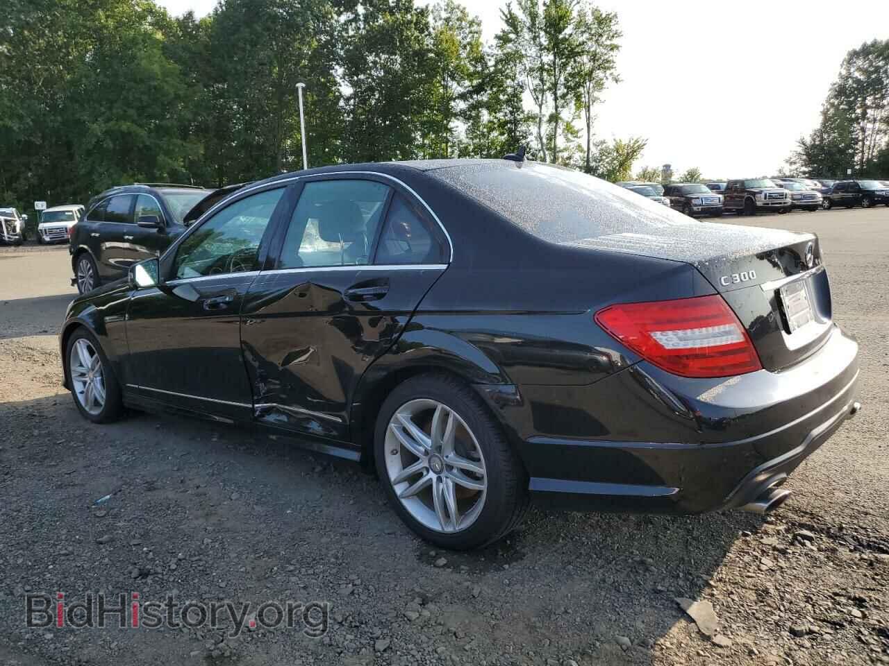 2012 MERCEDES-BENZ C-CLASS - VIN: WDDGF8BB1CR200529 - Фото 2