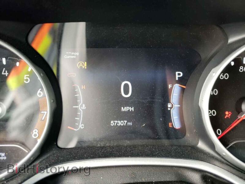 2017 Jeep COMPASS (VIN 3C4NJDBB3HT665823) — фото 8 из 10