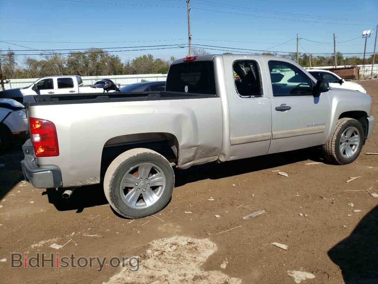 2007 CHEVROLET SILVERADO - VIN: 2GCEC19J371687987 - Фото 3
