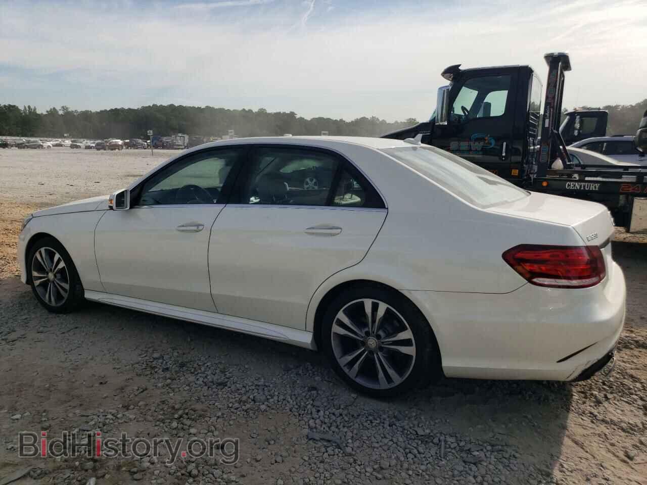 2016 MERCEDES-BENZ E-CLASS - VIN: WDDHF5KB8GB223551 - Фото 2