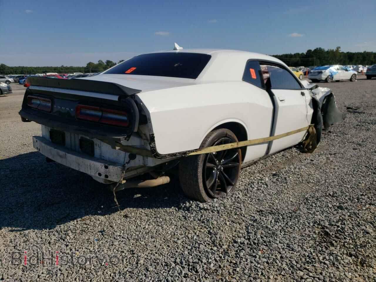 2018 DODGE CHALLENGER - VIN: 2C3CDZAG5JH216770 - Фото 3