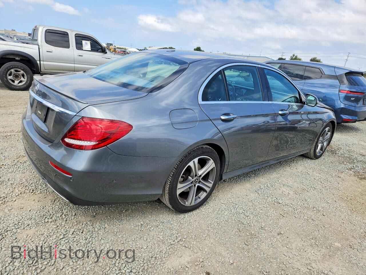 2018 MERCEDES-BENZ E-CLASS - VIN: WDDZF4JB7JA399102 - Фото 3