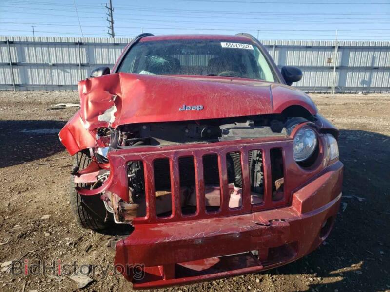 2008 Jeep COMPASS (VIN 1J8FF47W68D565859) — фото 5 из 12