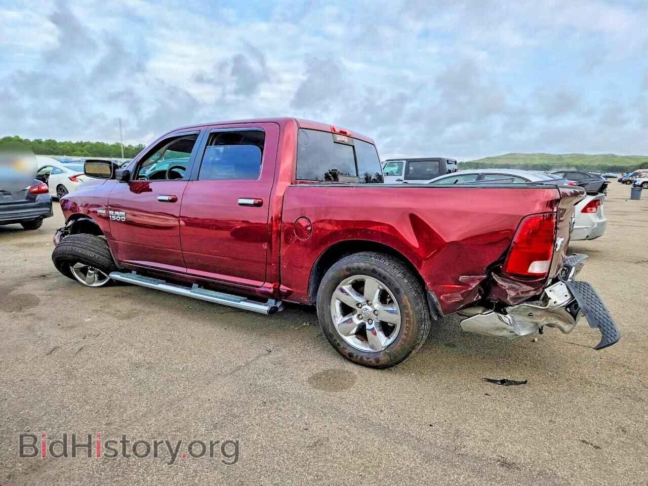 2017 RAM 1500 - VIN: 3C6RR6LT0HG658681 - Фото 2