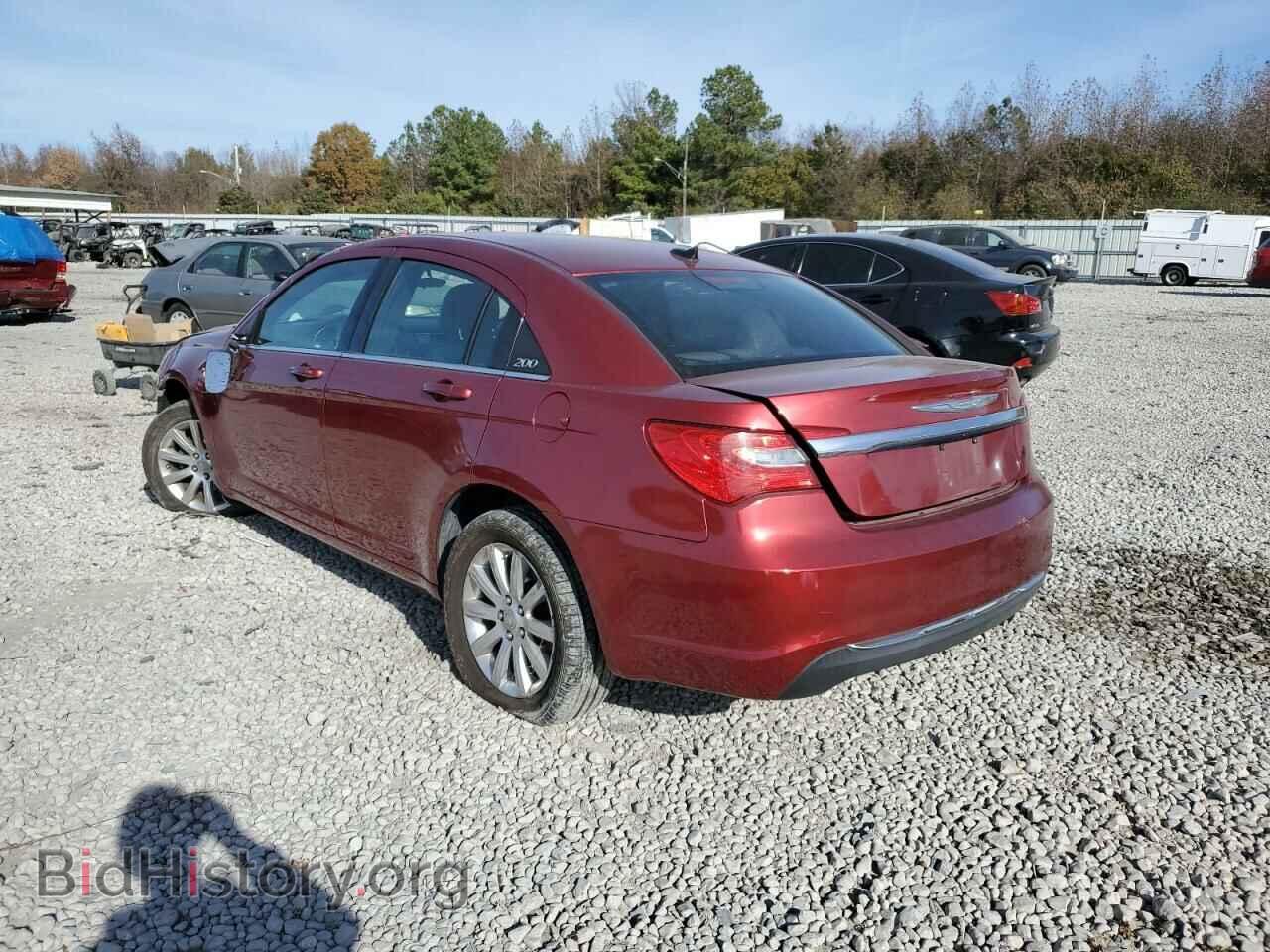 2013 CHRYSLER 200 - VIN: 1C3CCBBB1DN630038 - Фото 2