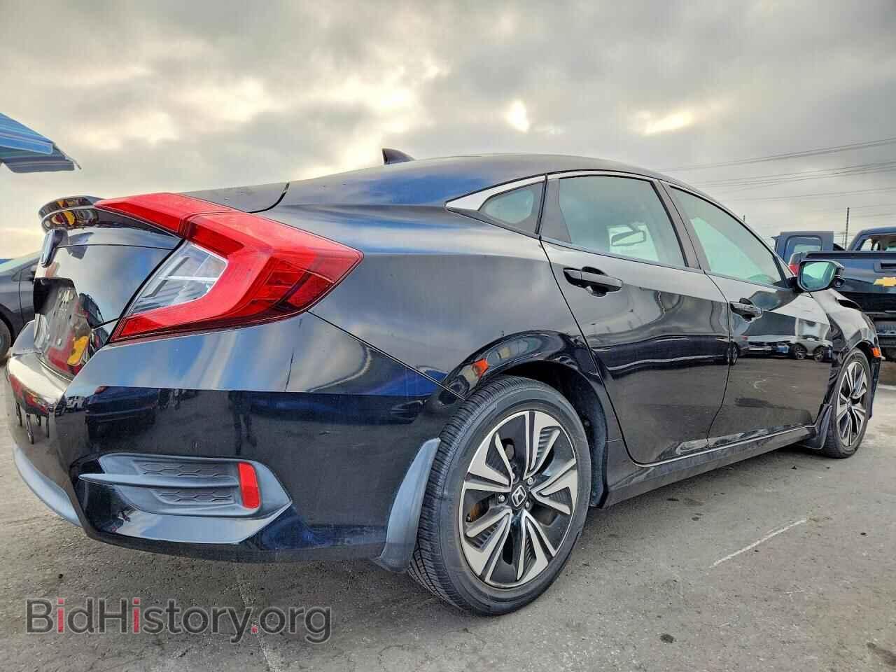2017 HONDA CIVIC - VIN: 2HGFC1F72HH641428 - Photo 3