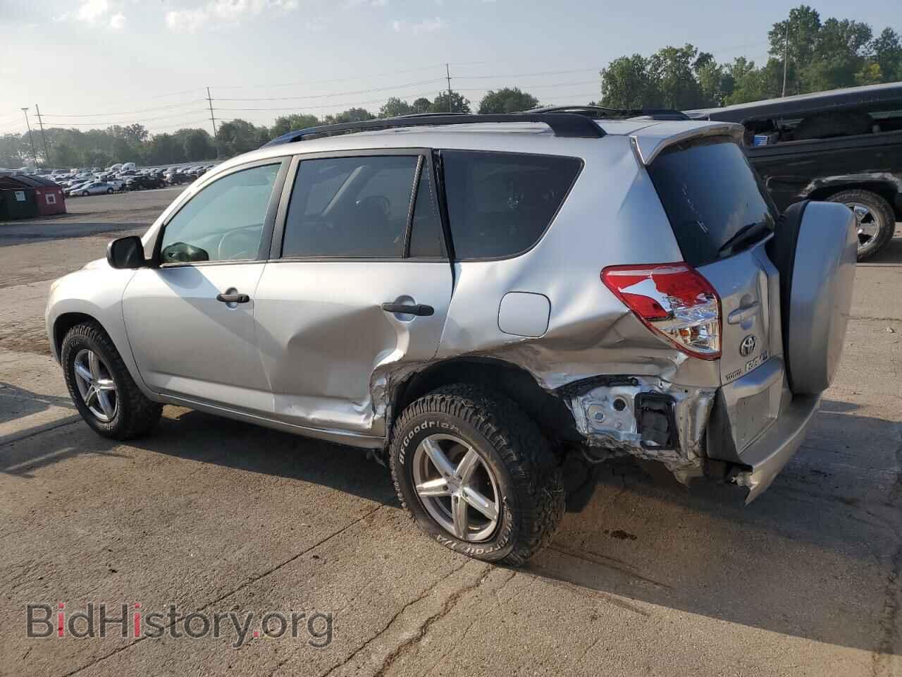 2007 TOYOTA RAV4 - VIN: JTMBD33V175073770 - Photo 2