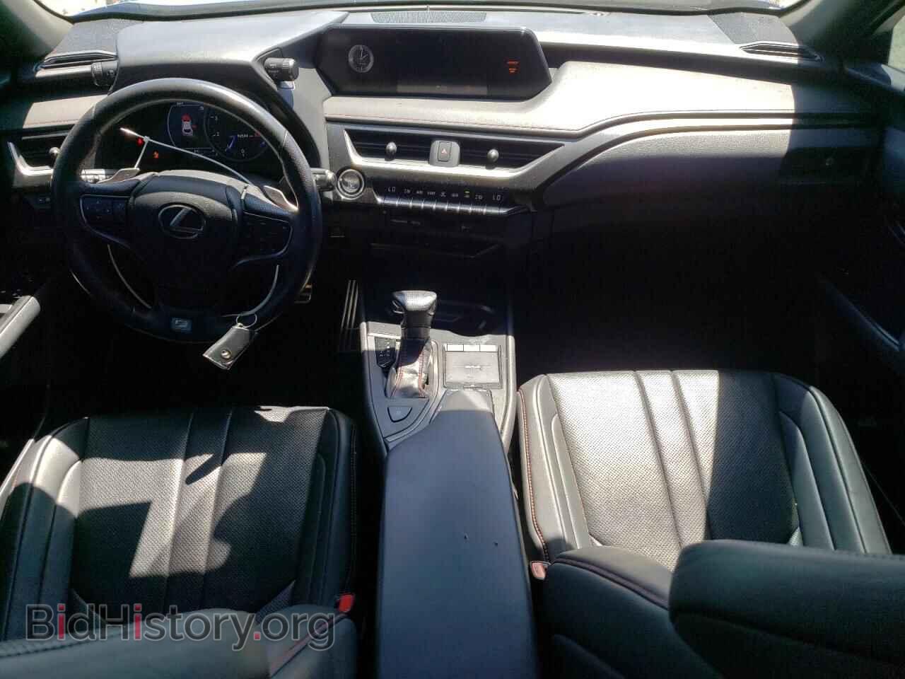 2019 LEXUS UX 200 - VIN: JTHY3JBH4K2000916 - Фото 8