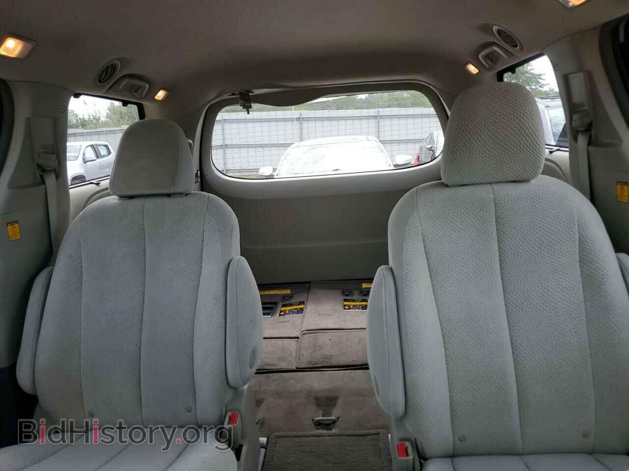 2011 TOYOTA All Models - VIN: 5TDJK3DC5BS025514 - Фото 10