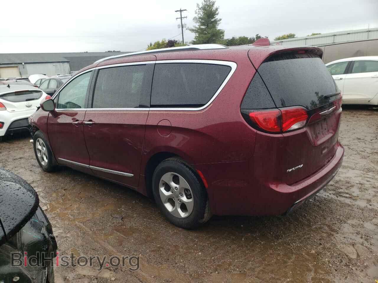 2017 CHRYSLER PACIFICA - VIN: 2C4RC1EGXHR782285 - Photo 2