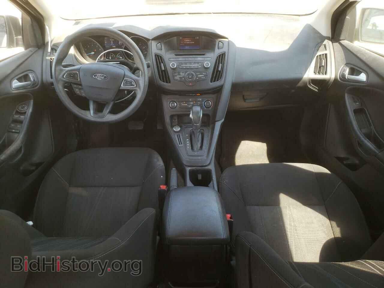 2017 FORD FOCUS - VIN: 1FADP3F23HL301921 - Фото 8