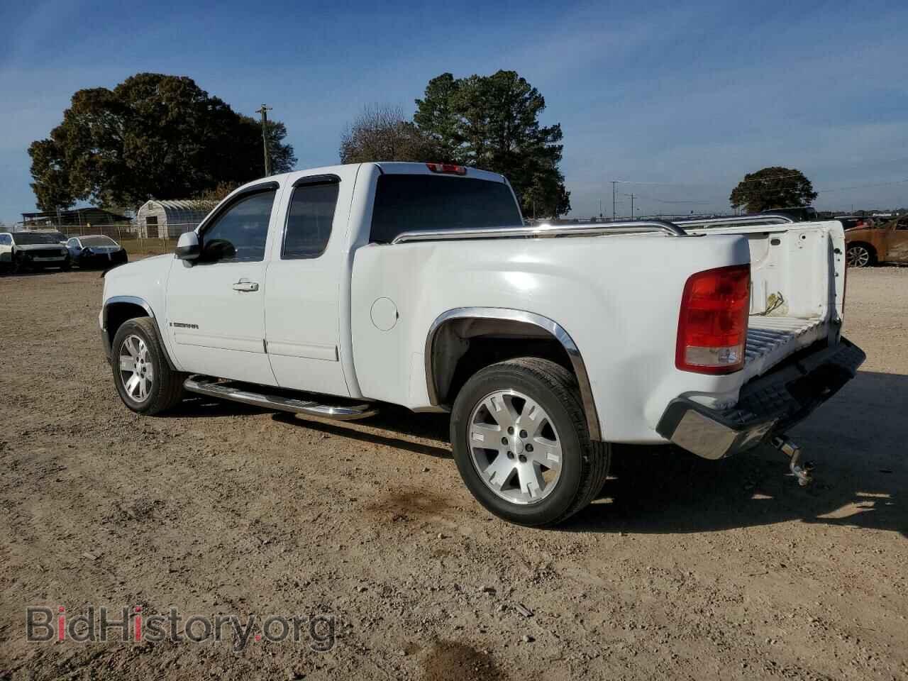 2007 GMC SIERRA - VIN: 2GTEC19J271696048 - Фото 2