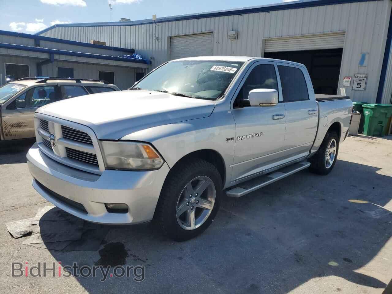 Photo 1D7RB1CT7BS504913 - DODGE All Models 2011