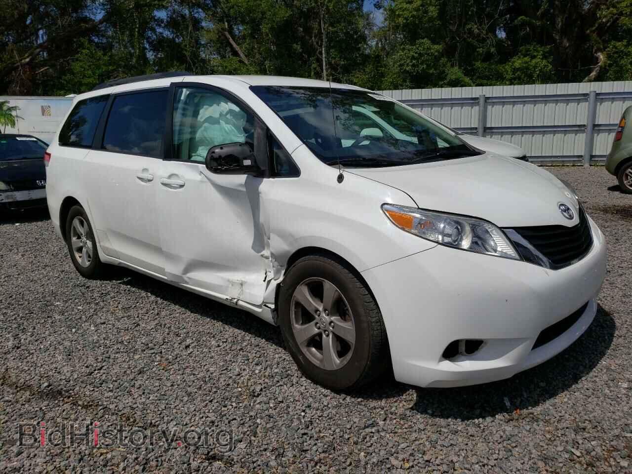 2011 TOYOTA All Models - VIN: 5TDKK3DC6BS045646 - Фото 4