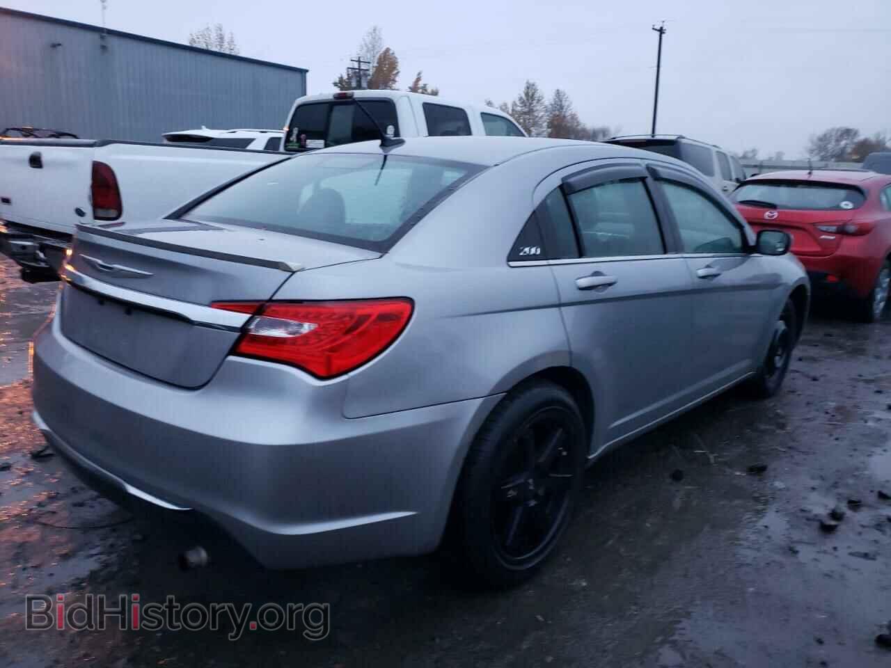 2013 CHRYSLER 200 - VIN: 1C3CCBAB0DN647110 - Фото 3